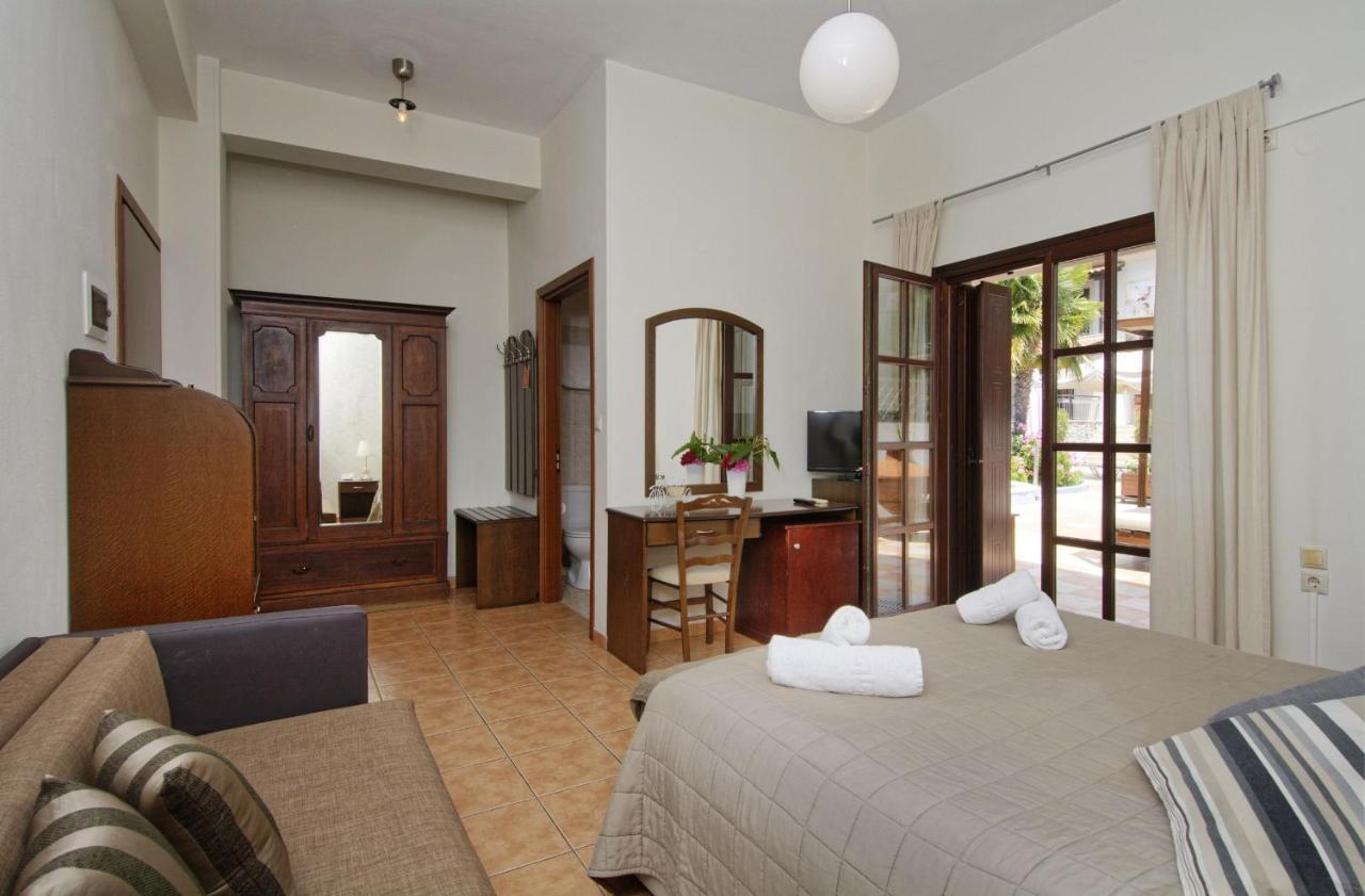 Enalion Hotel Кала Нера Екстериор снимка