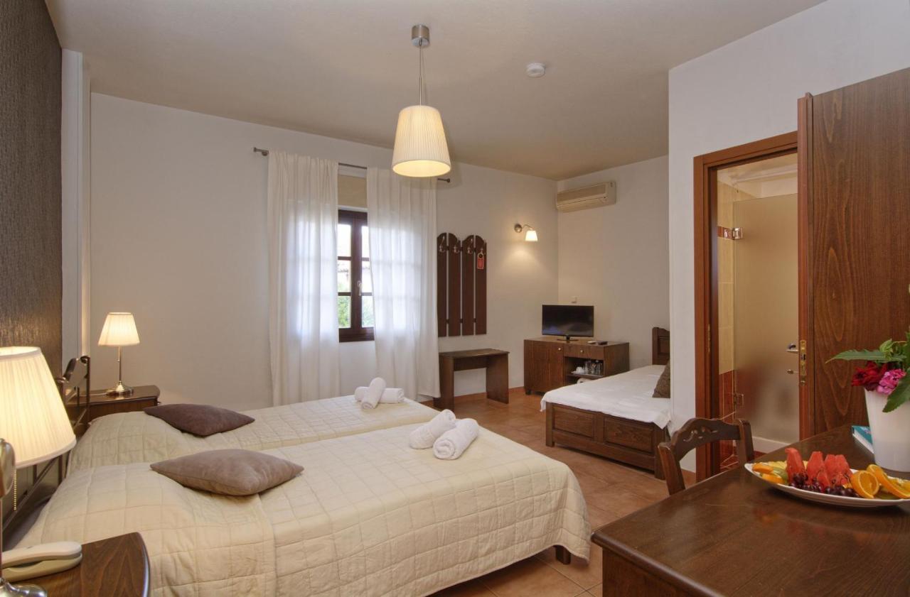 Enalion Hotel Кала Нера Екстериор снимка
