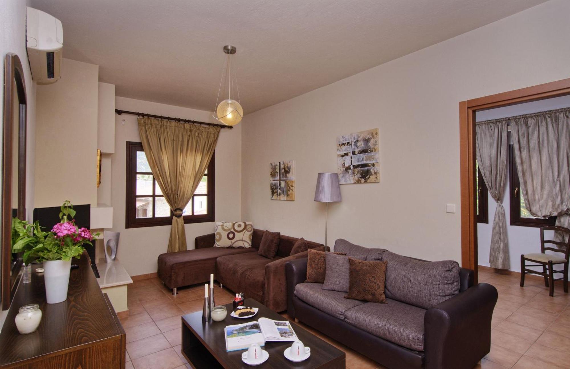 Enalion Hotel Кала Нера Екстериор снимка